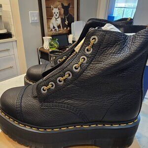 Dr. Martens Sinclair Max Platform Boots Black Pisa Leather Mens Size 10 NEW RARE